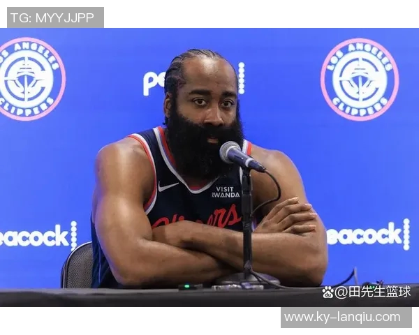 快船发布海报庆祝胜利哈登精彩投篮瞬间成焦点