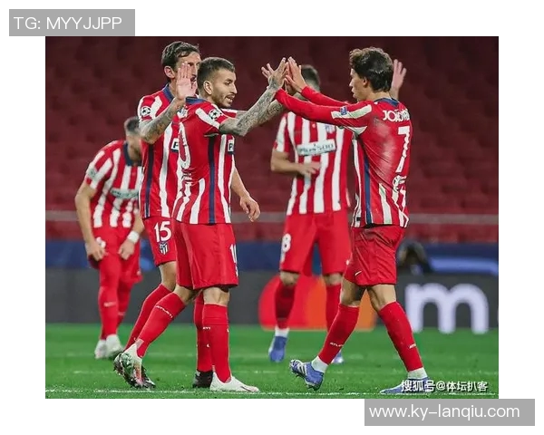 西蒙尼携马竞基金会探望医院儿童传递温暖与关爱